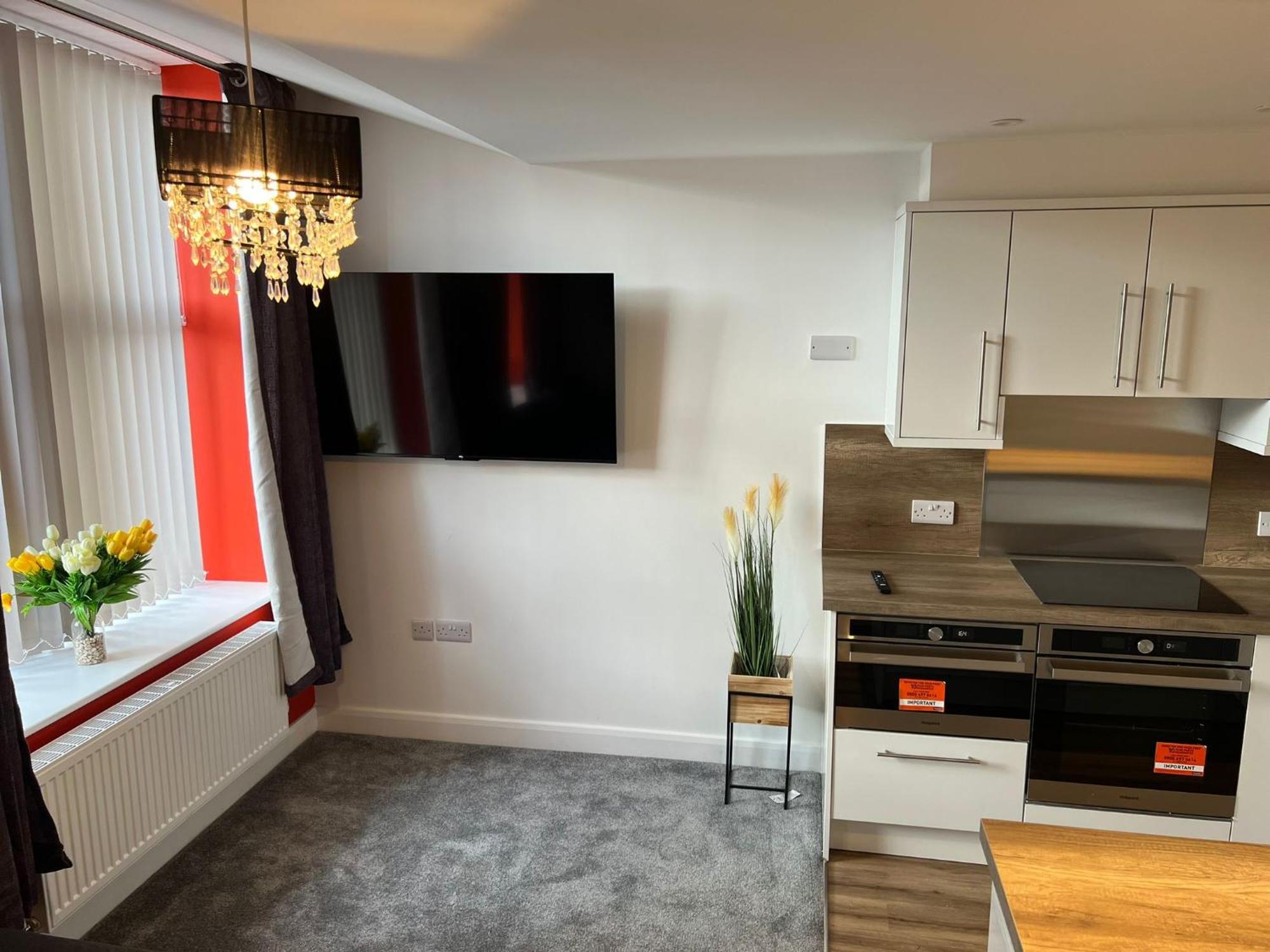 Flat 2 - Luxury Bolton City Centre Apartments Екстериор снимка